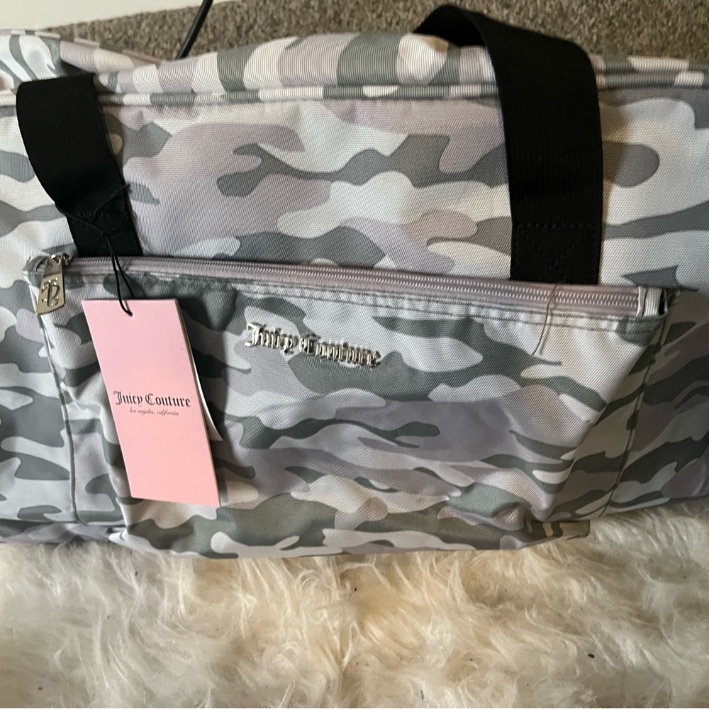 JUICY COUTURE TRAVEL BAG